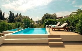 Zeus Eretria Resort